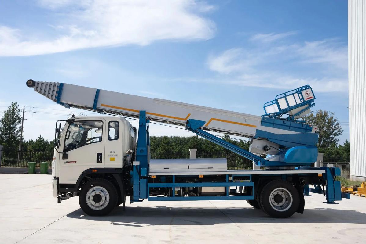 黄山屯溪云梯上料车租赁费用