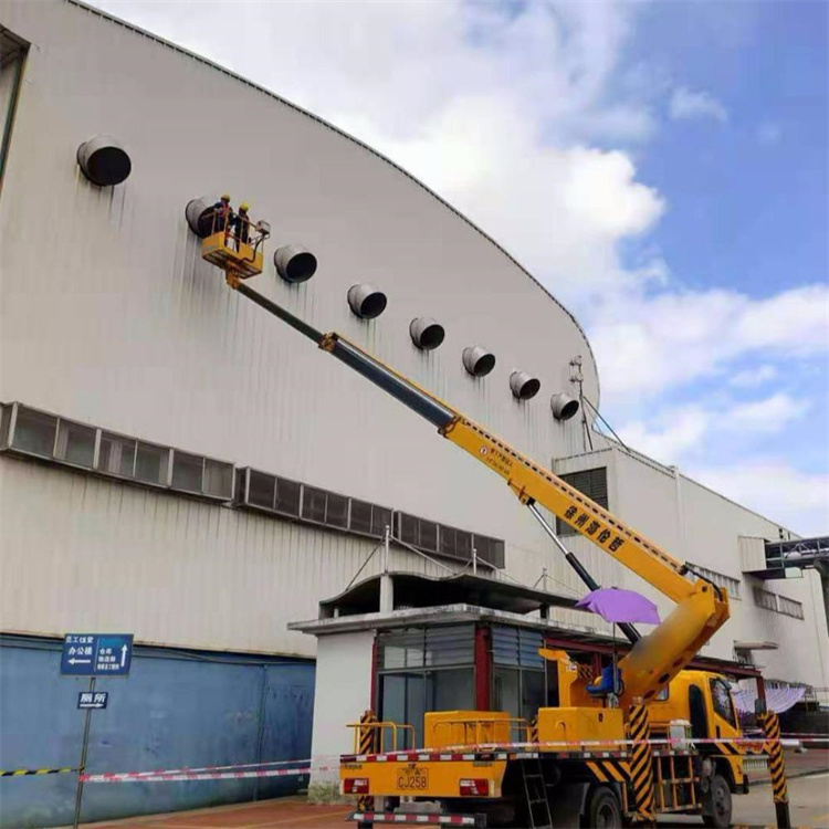 黄山屯溪高空作业车出租服务：专业广告牌安装解决方案