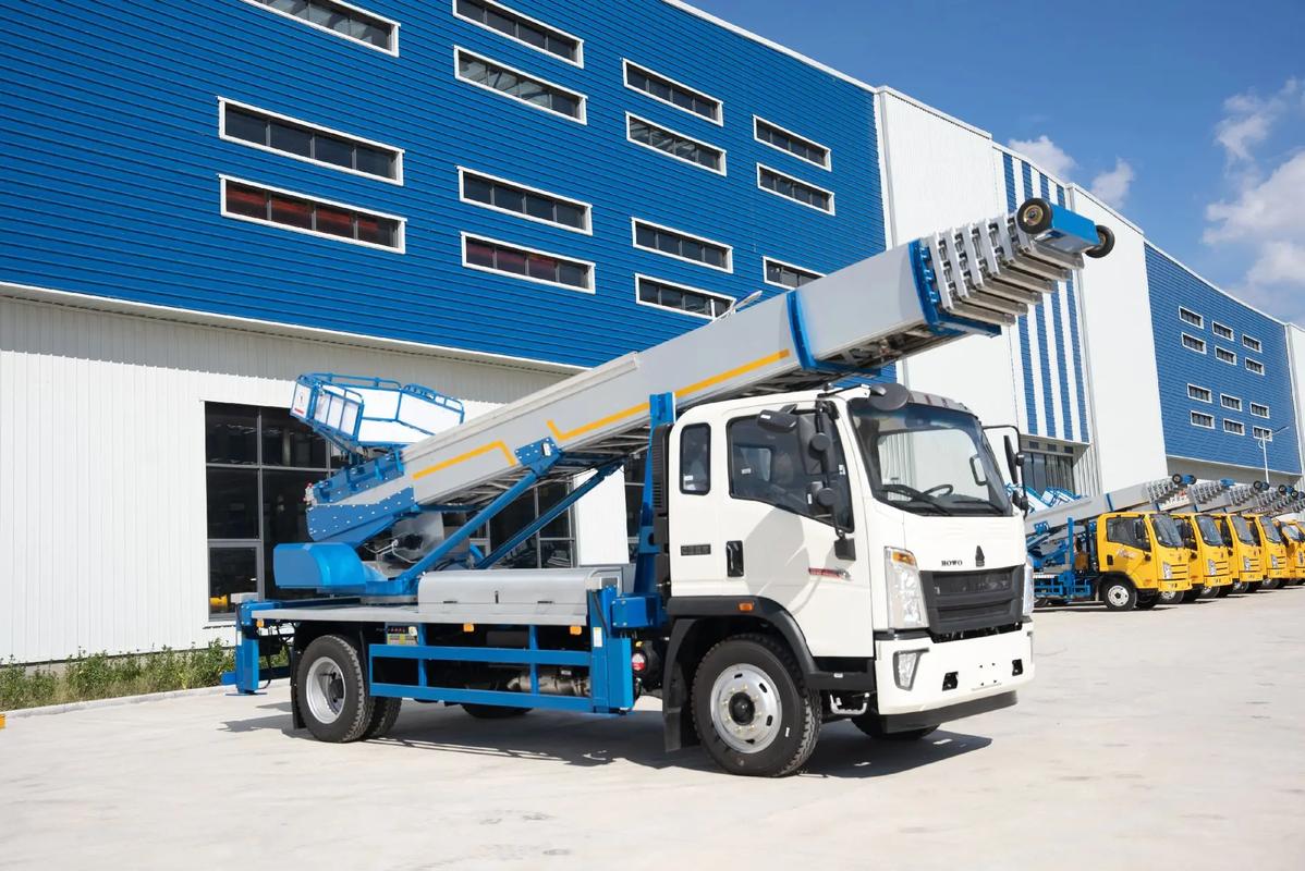 黄山屯溪出租云梯车高空作业车 建筑垃圾搬运