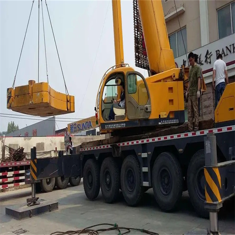 黄山屯溪当地吊车出租|机器吊装|75吨|工厂搬迁服务